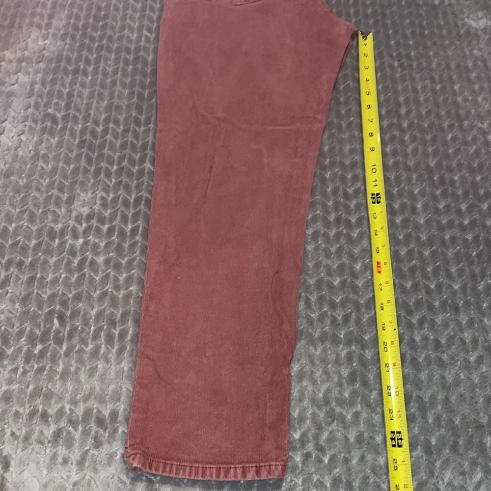 American Eagle Mom Jean Corduroy Super Stretch Pants. Size 6. Terra Cotta. - Picture 7 of 9